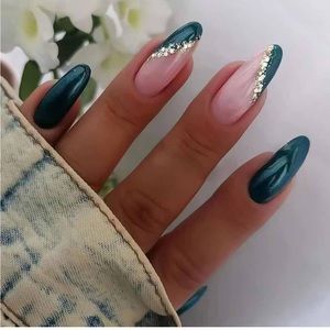 Almond Press on Nails French Tips Nails 24 PCs/Set 
green and gold